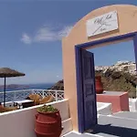 Cliff Side Hotel Fira (Santorini)