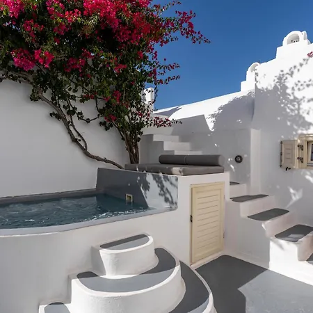 فندق كليف سايد سويتس ثيرا