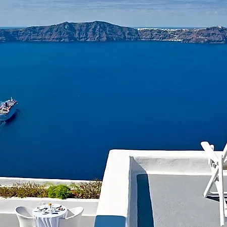 Cliff Side Hotel 4*