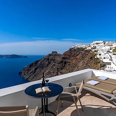 Cliff Side Hotel Fira (Santorini)