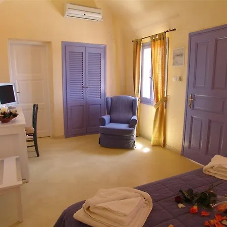 كليف سايد سويتس ثيرا