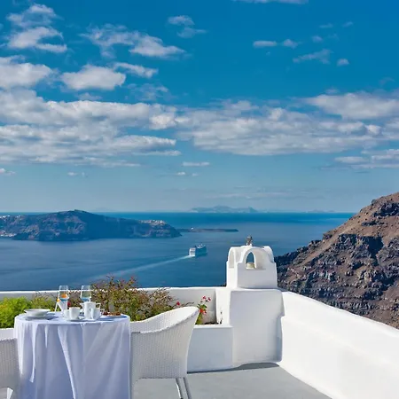 كليف سايد سويتس فندق ثيرا