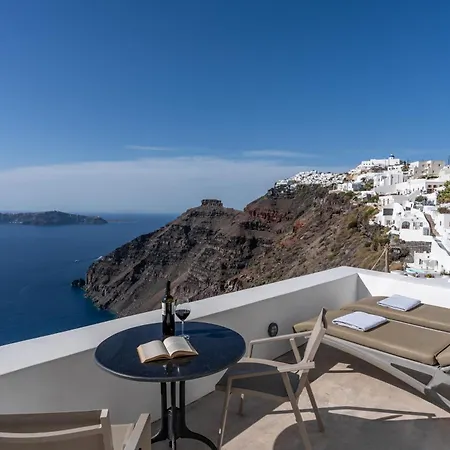 Cliff Side Hotel Fira (Santorini)